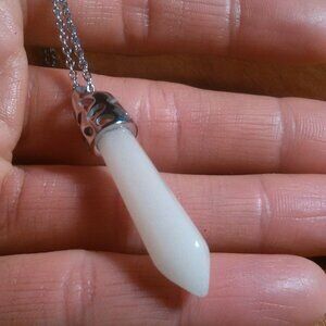 Resin Glow Stainless Steel Pointer Pendant Necklace
